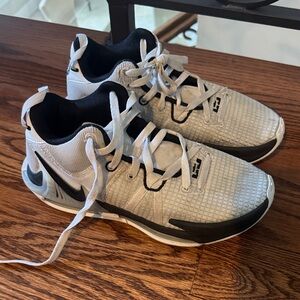 Lebron Nike Basketball Men's White and Black Sneakers
